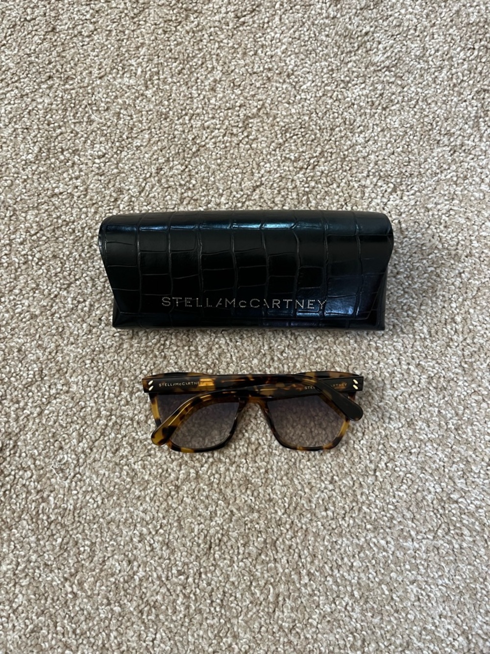 Stella McCartney Tortoiseshell Cat-Eye Sunglasses - Picture 4 of 4